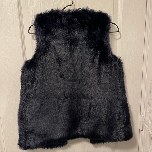 Like New Faux Fur Vest w/ Pockets - Picture 2 of 5